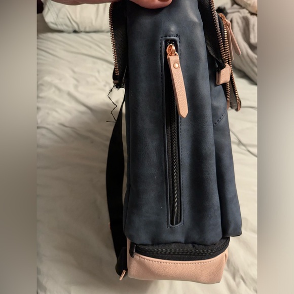 Petunia pickle bottom diaper bag - Picture 4 of 6